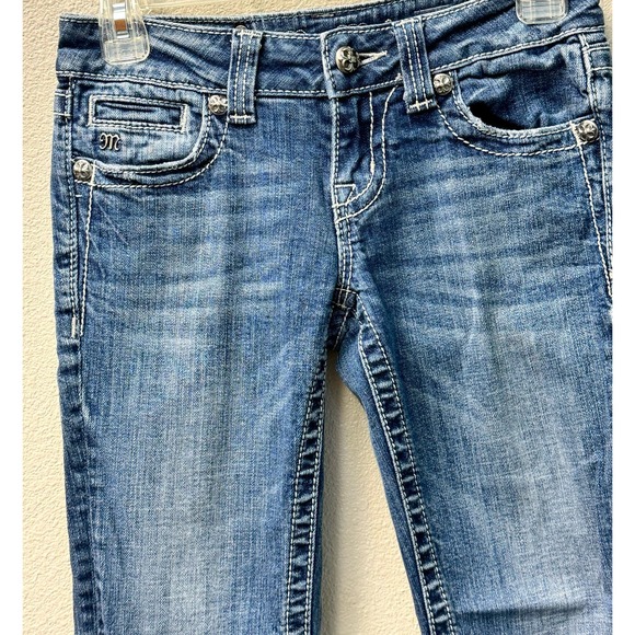 Miss Me Women's Capri Jeans Size 25 Medium Wash - Picture 2 of 13